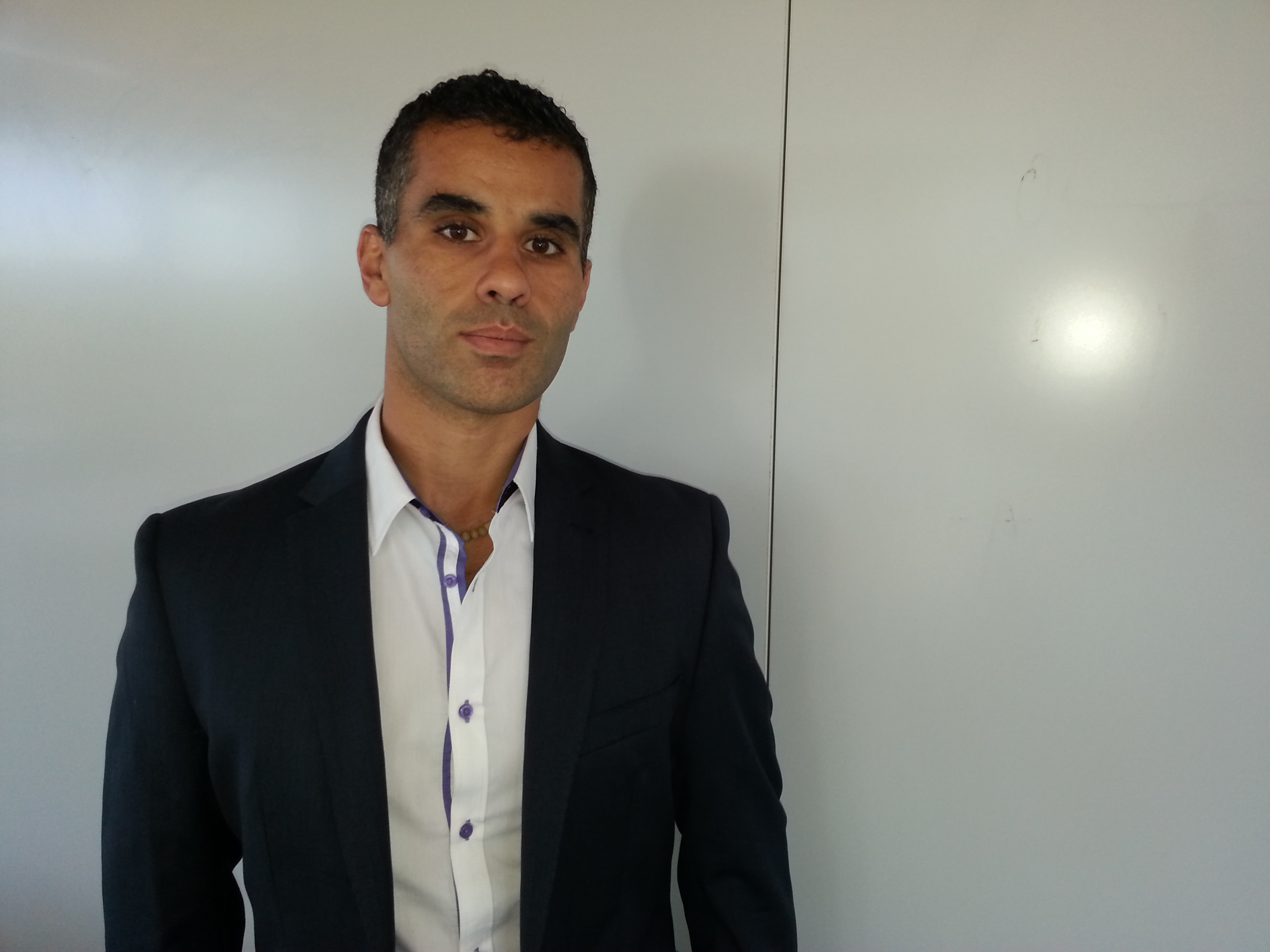 Headshot of Dr David Tawfik, expert witness in Forensics